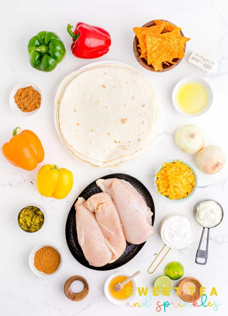Sheetpan-Chicken-Fajita-Crunchwrap Ingredients