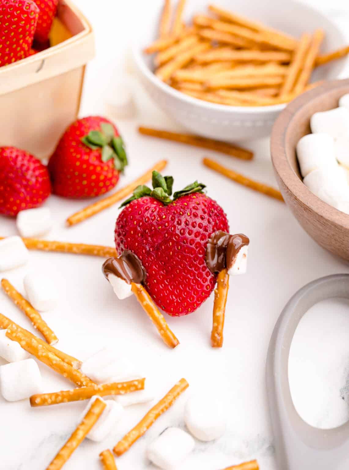 Chocolate Covered Strawberry Turkeys Sweet Tea and Sprinkles