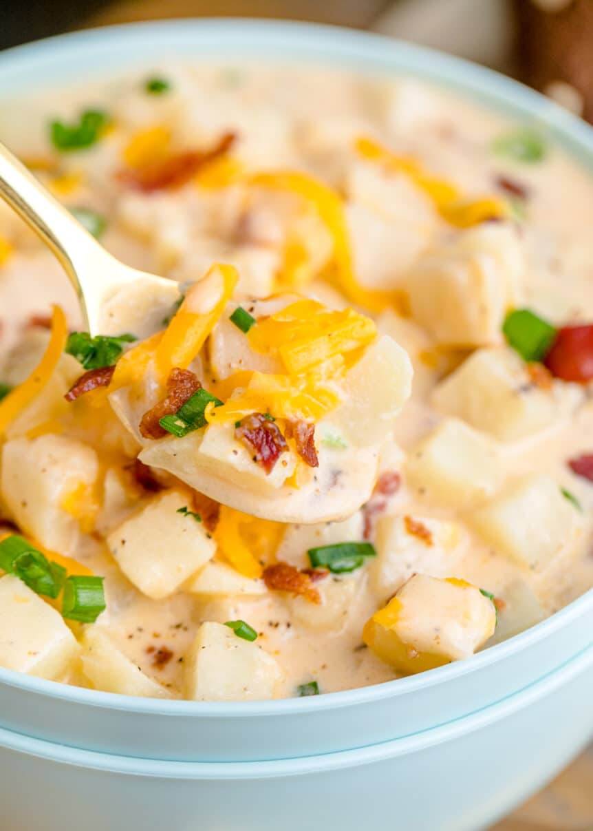 Crockpot Potato Soup with Hashbrowns - Sweet Tea and Sprinkles